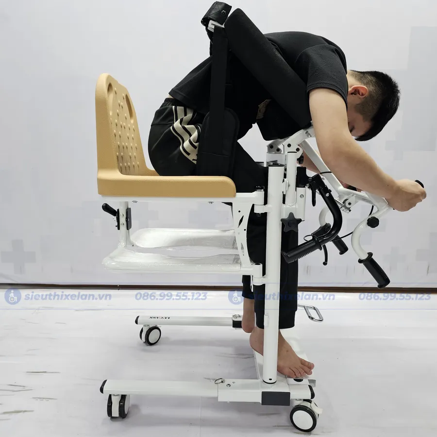 Xe nâng bệnh nhân